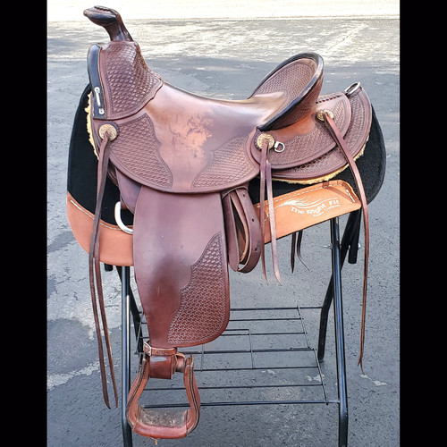 15" JJ Maxwell Custom "Hope" Western Trail Saddle w/ SQHB therightfitequine