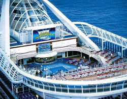 CRUCERO DETRAS