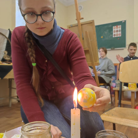 МАЙСТЕР-КЛАСИ З ПИСАНКАРСТВА