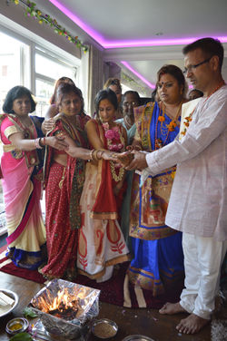 Hindu ceremony for bride