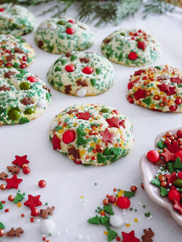 Weihnachtskekse mit Streusel
