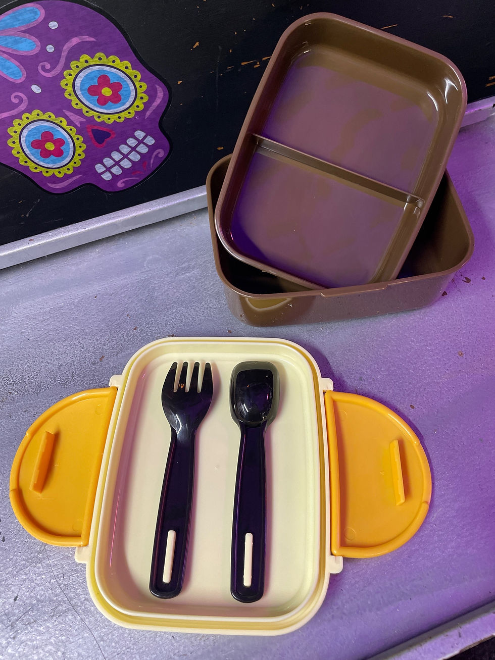 Thumbnail: Jolly Rogers clip lock bento box