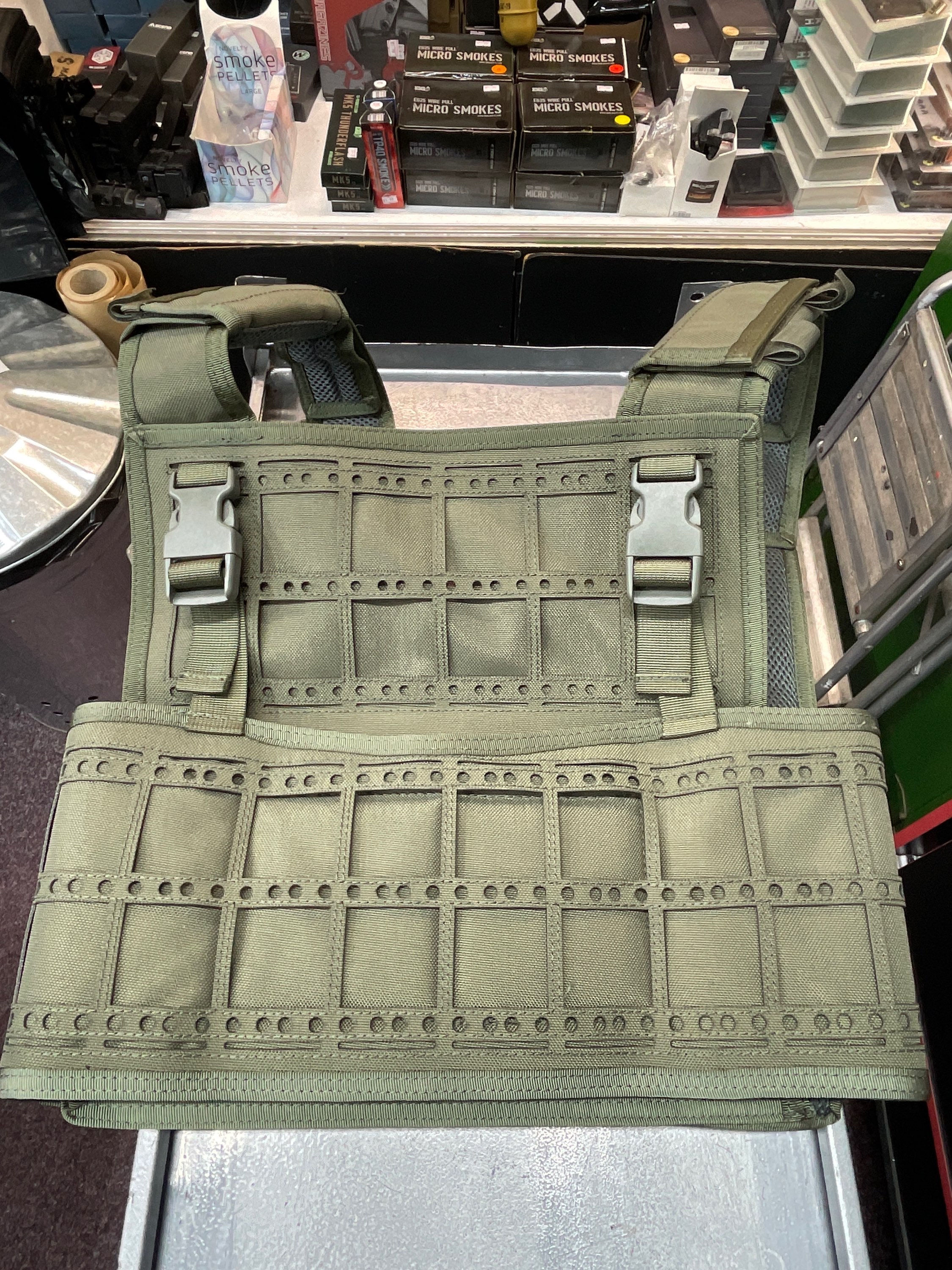Modular plate carrier vest 