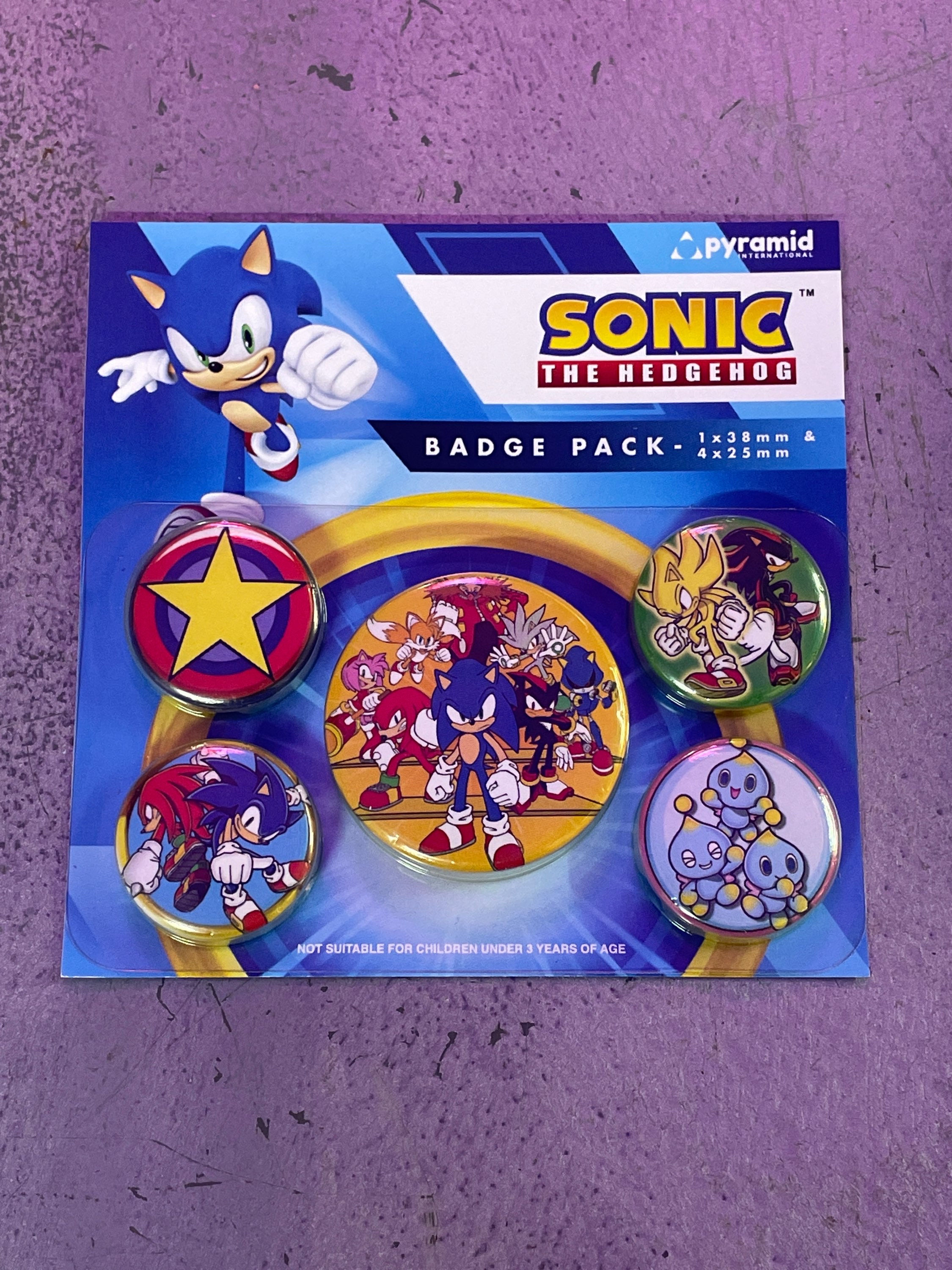 Sonic the hedgehog pin badge set