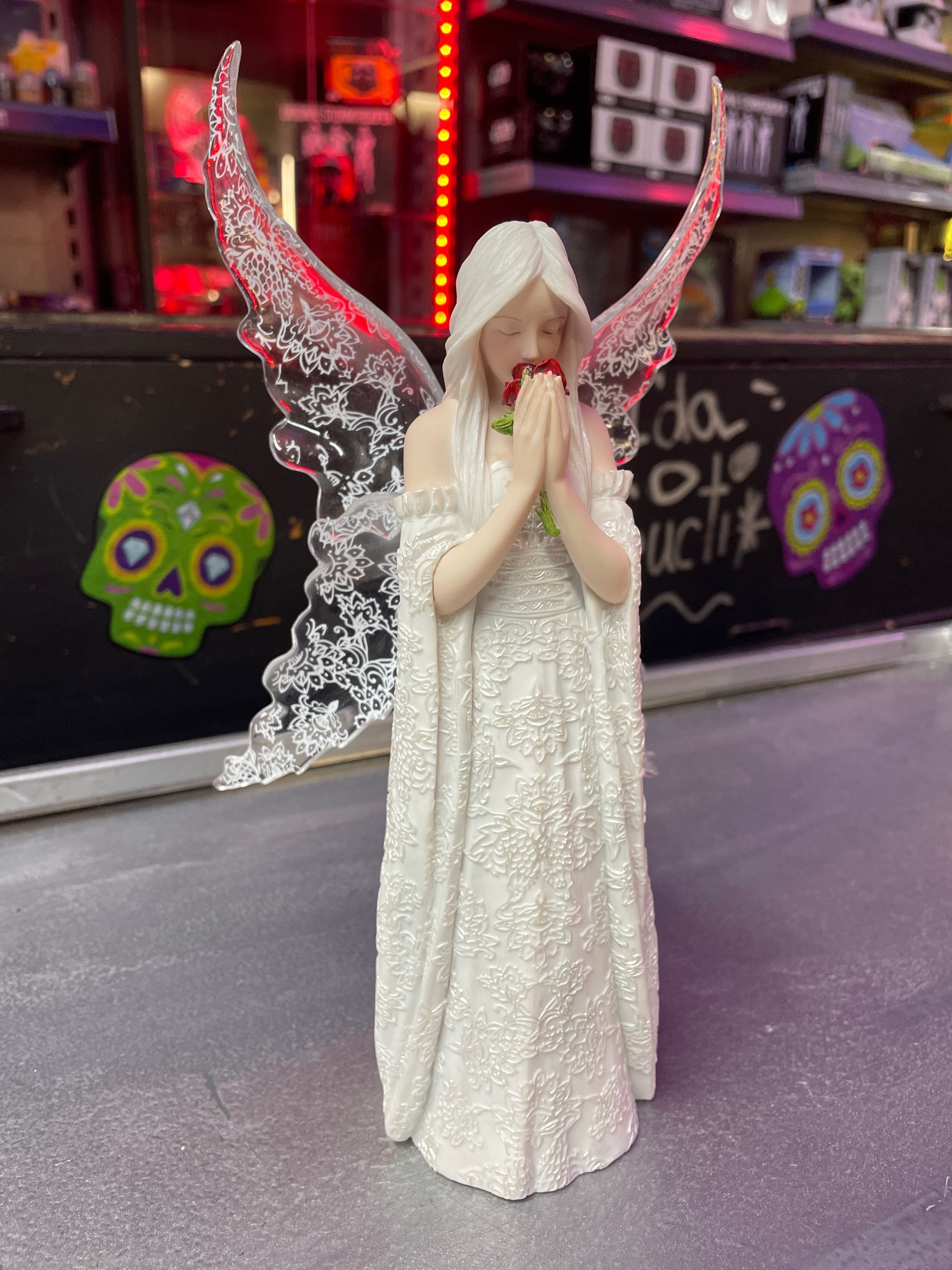 Only Love Remains 26cm