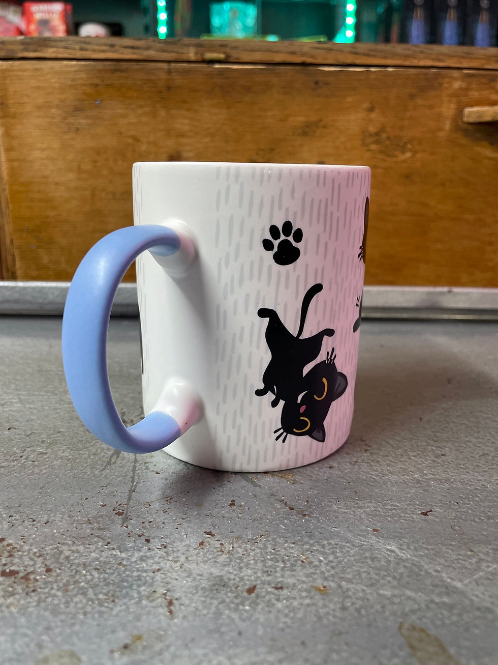Thumbnail: The lucky black cat mug