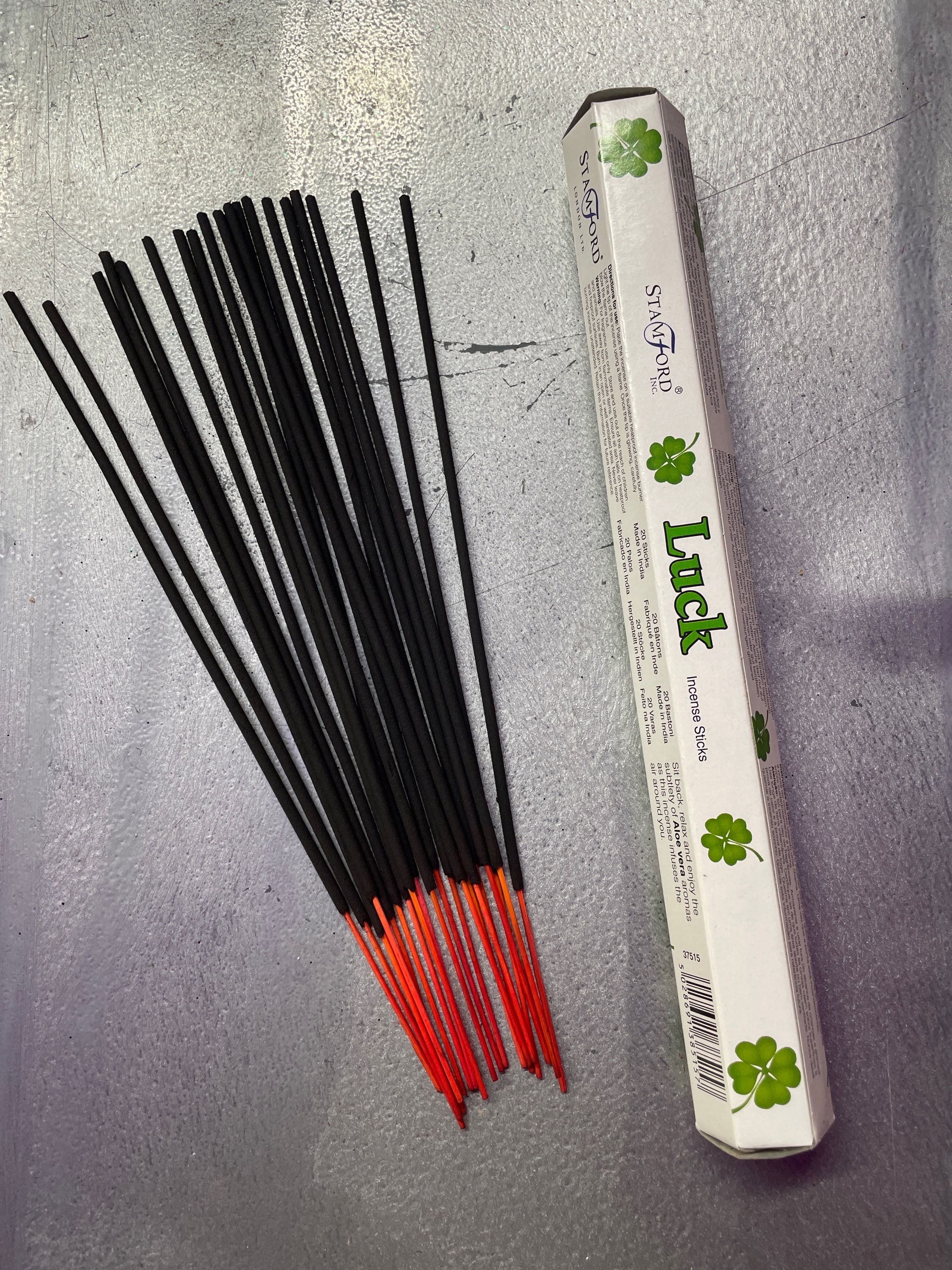 Luck incense sticks 