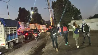 Obras viales y paso de peregrinos colapsan la México–Puebla y México–Texcoco