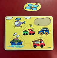 Jeu d'encastrement sur le thème des transports