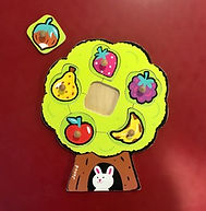 Jeu d'encastrement sur le thème des fruits