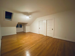 274-2 Living Room