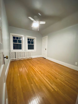 274-2 Bedroom
