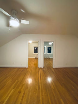 274-2 Living Room
