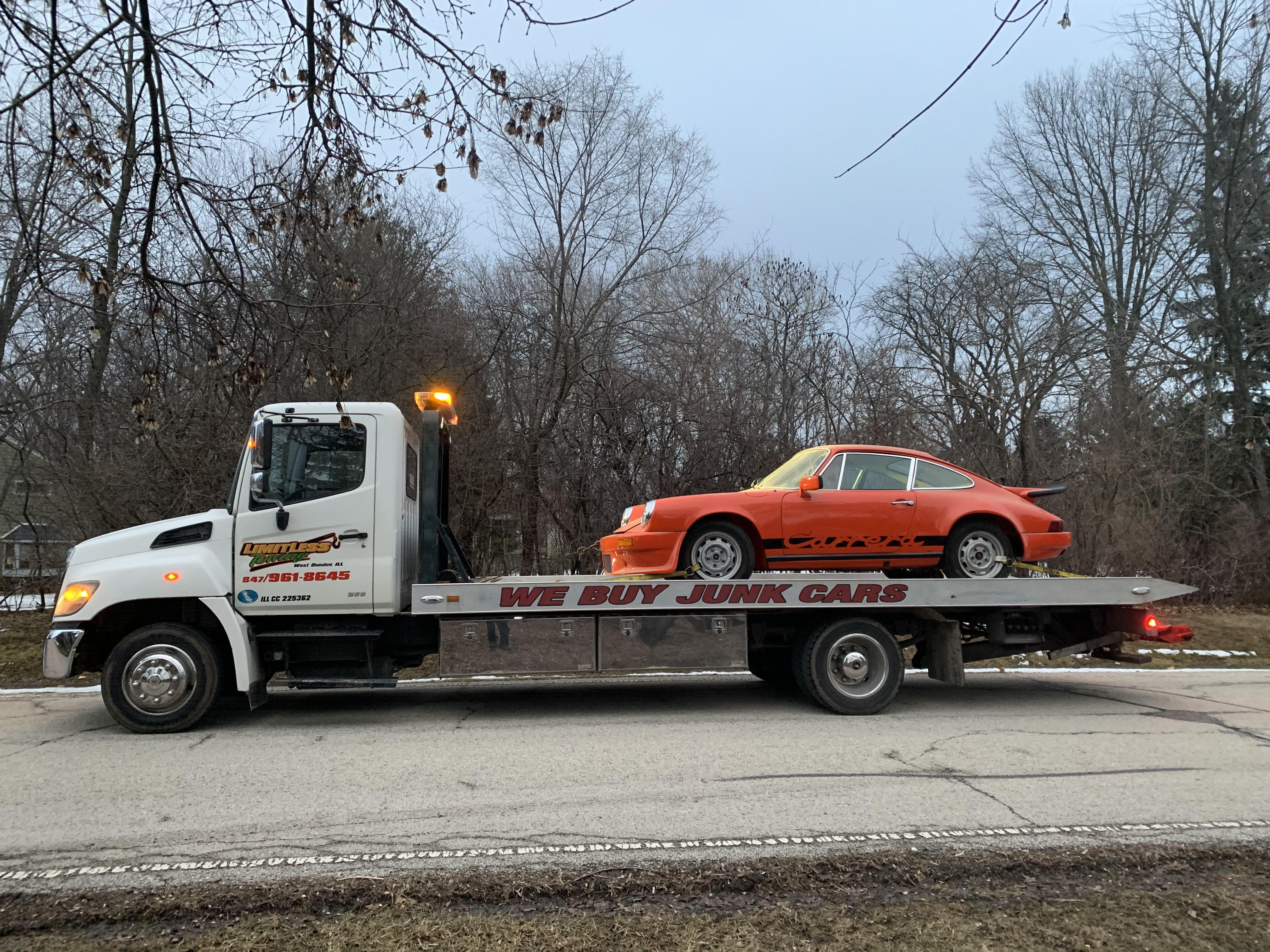 Towing Company Elgin IL Limitless Towing West Dundee