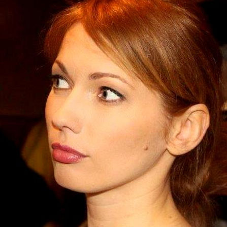 Elegant, classic makeup, everyday, natural beauty