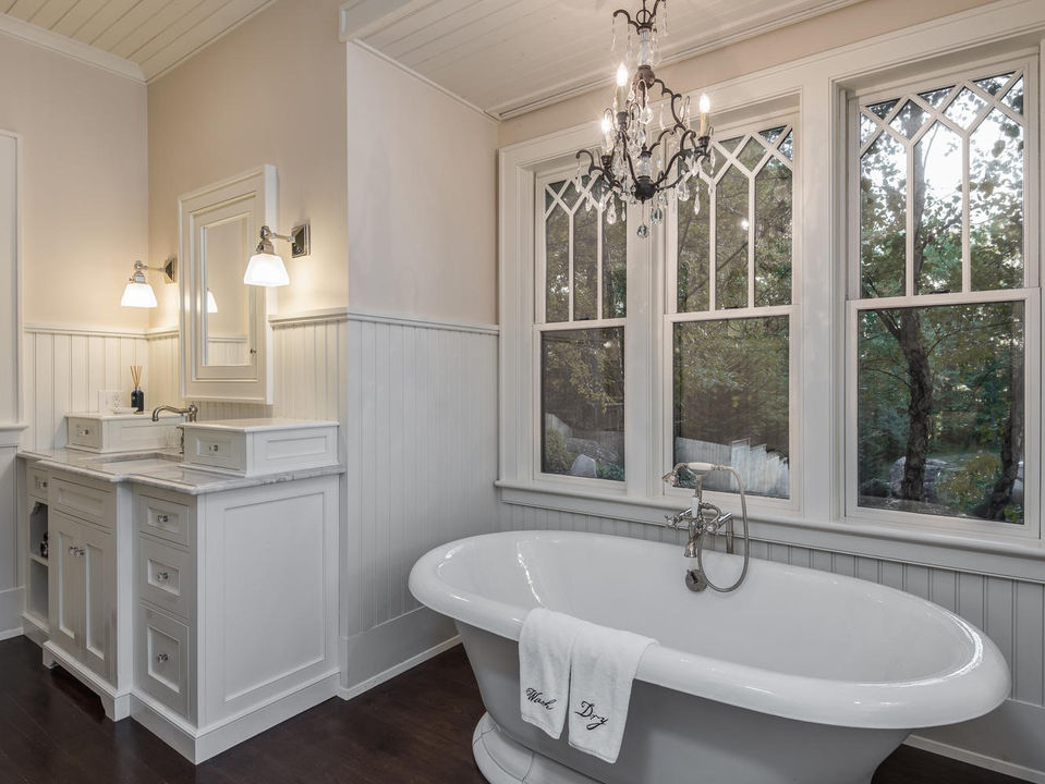 Morris Master Vanity.jpg