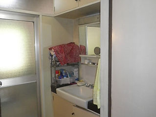 Y様洗面脱衣室施工前.JPG