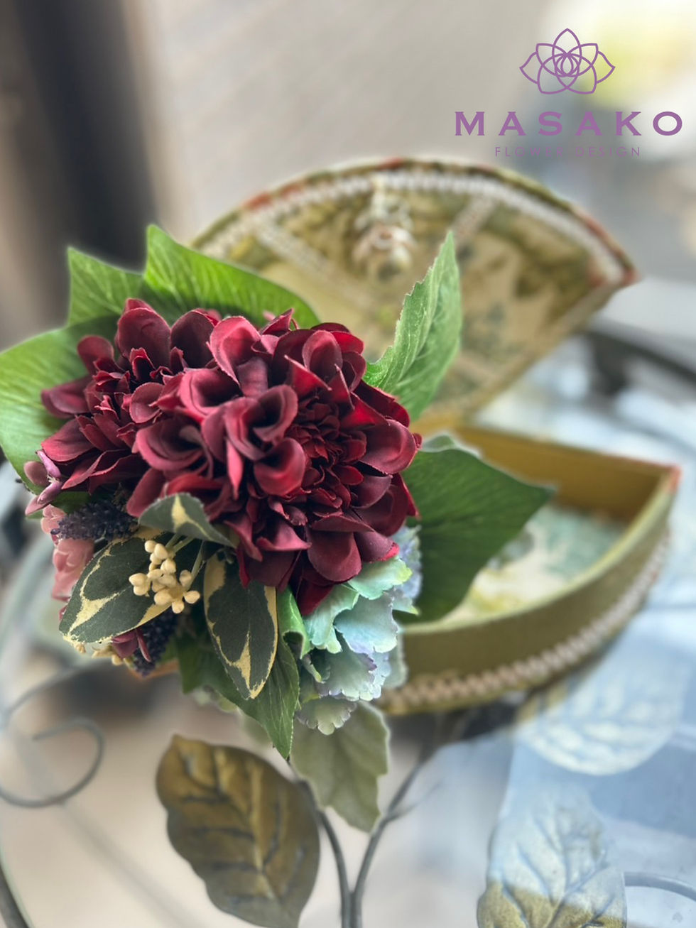 趣味で楽しむフラワーレッスン、アーティフィシャルフラワー上級コース「カルトナージュボックス」 