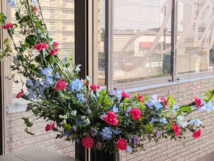 フラワー装飾技能検定1級レッスンで「オールラウンド・クレセント」 