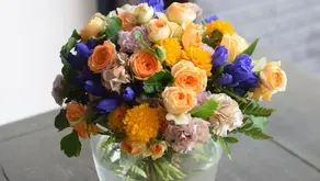 NFＤ資格検定3級レッスン試験出題テーマ「丸い花束」「モダンー装飾的ブーケ」