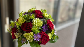 NFDフラワーデザイナー資格検3級「トライアンギュラー」「丸い花束」「モダンー装飾的ブーケ」