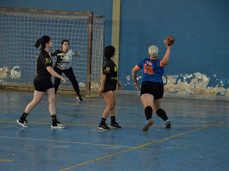 Handebol feminino apresenta suas joias para o período 2023/1