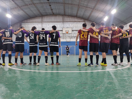 Brigas, cartões e jogos frenéticos marcam oitavas e quartas do futsal masculino na Olimpíada