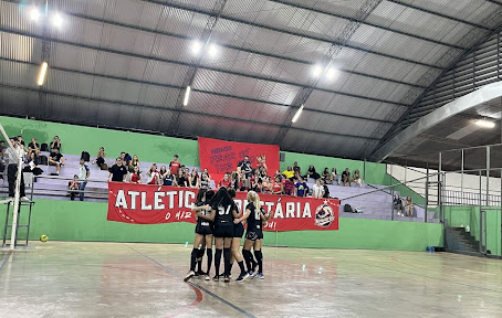 Vitórias em sets diretos marcam segunda rodada dos dois naipes de vôlei da Liga Esportiva Universitária