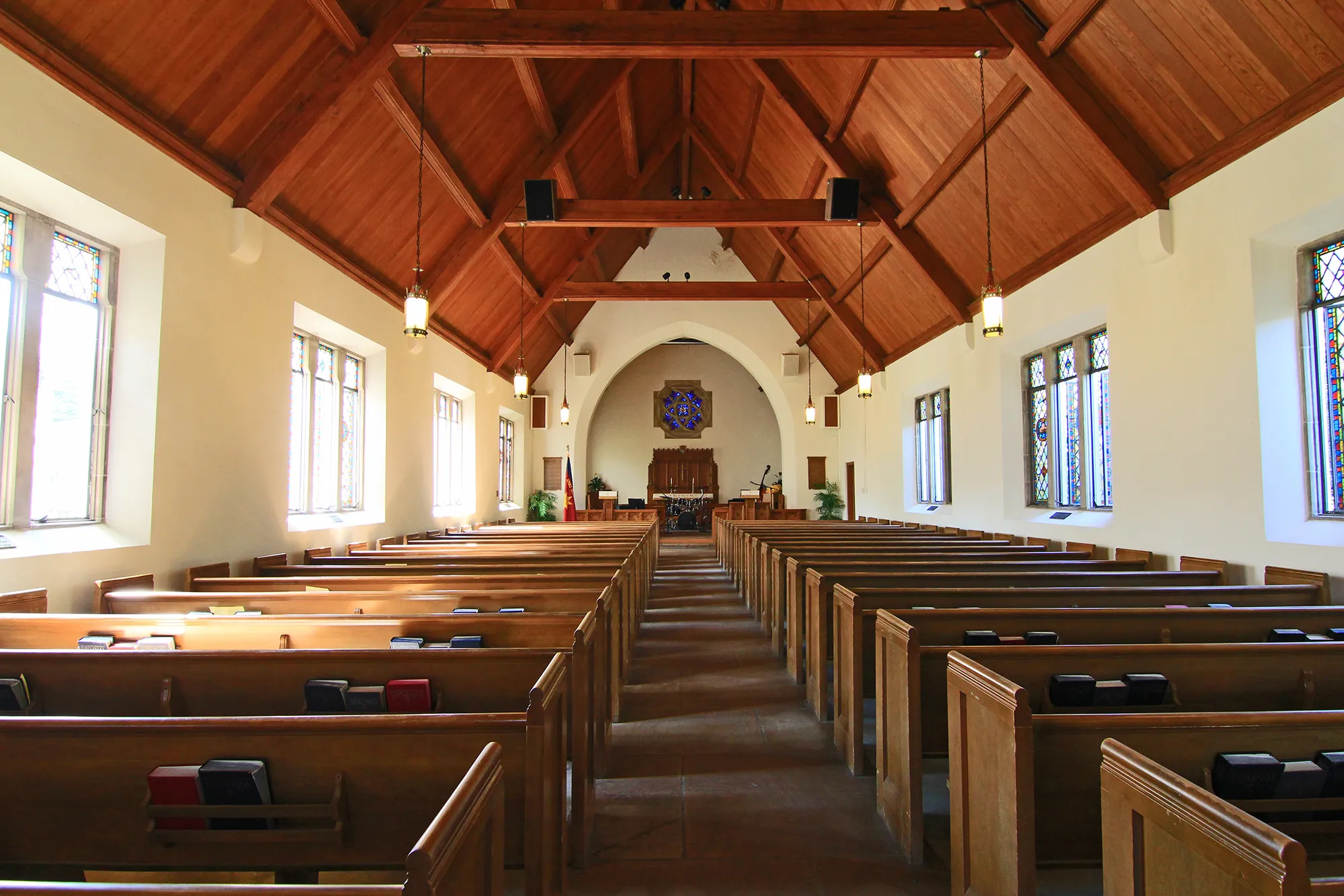 church-cleaning-services.webp