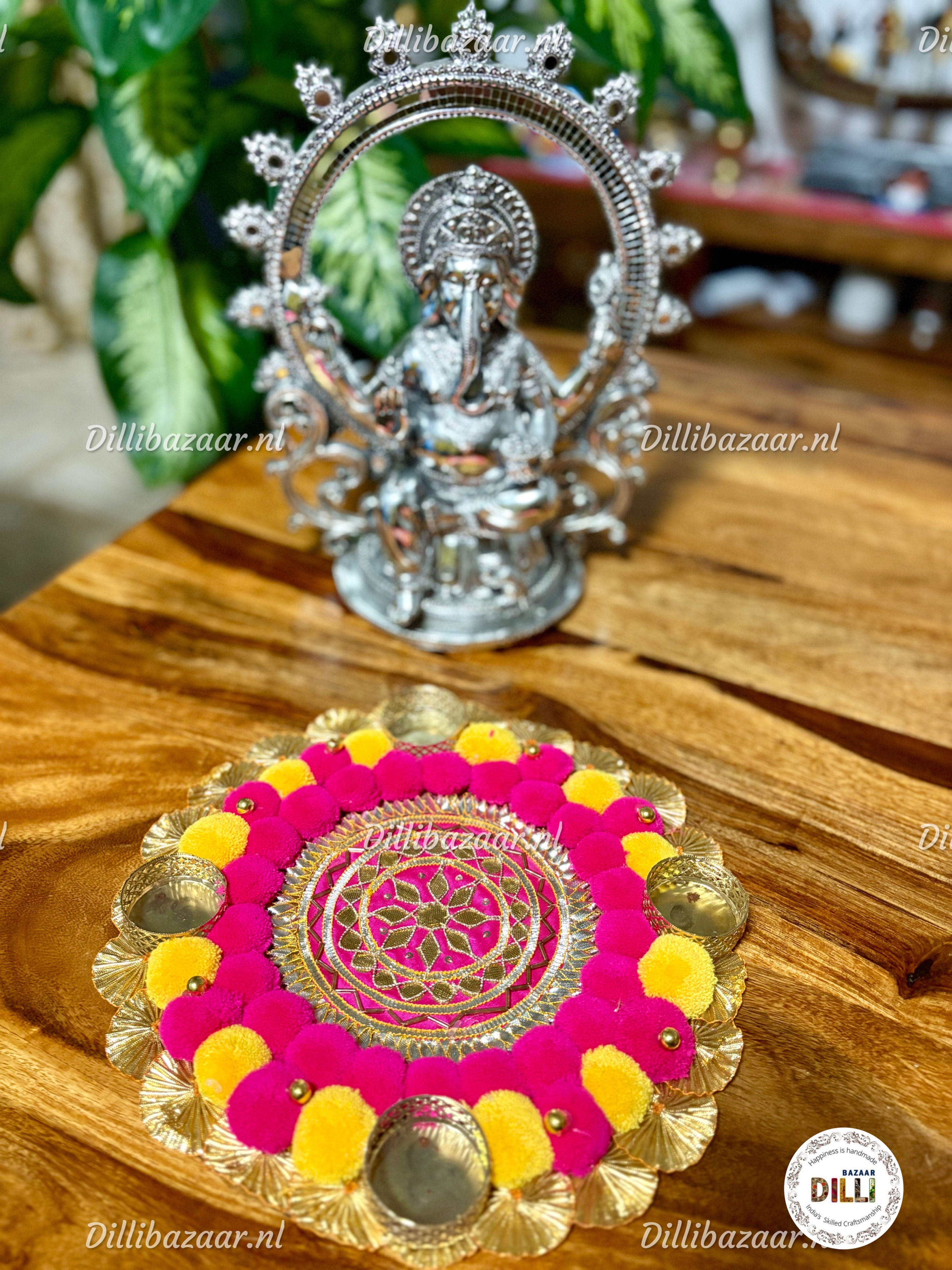 Handmade pom pom T-light