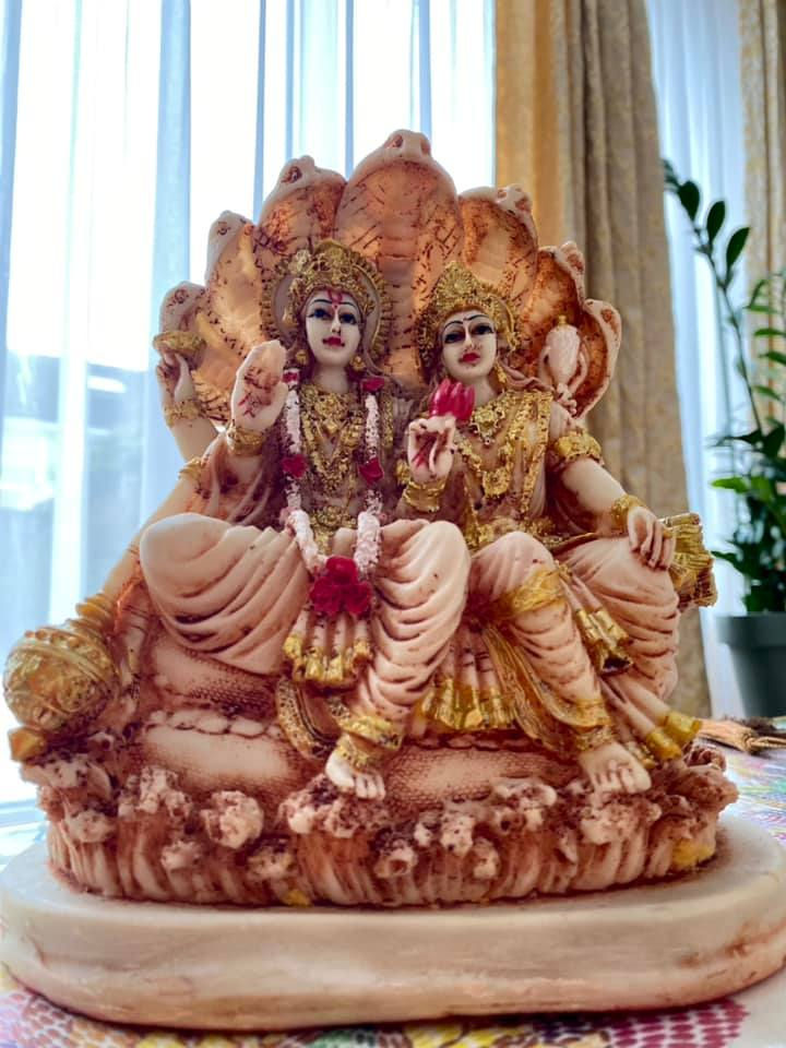 Lakshmi Vishnu Resin Idol