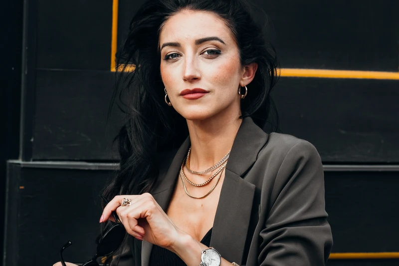 real estate agent women holding glasses in boise