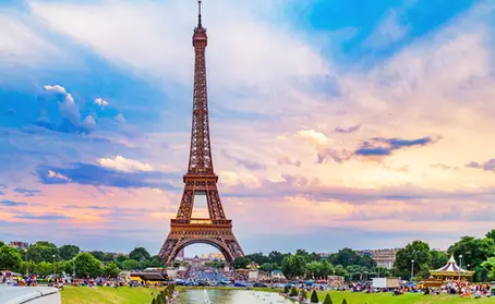 Victor Lustig and the famous Eiffel Tower scam in Paris