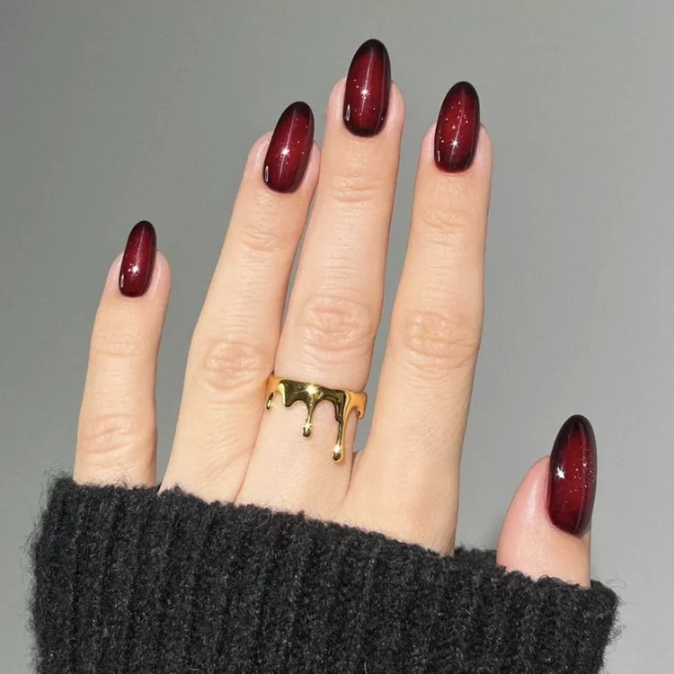 bold-burgundy-nail-color
