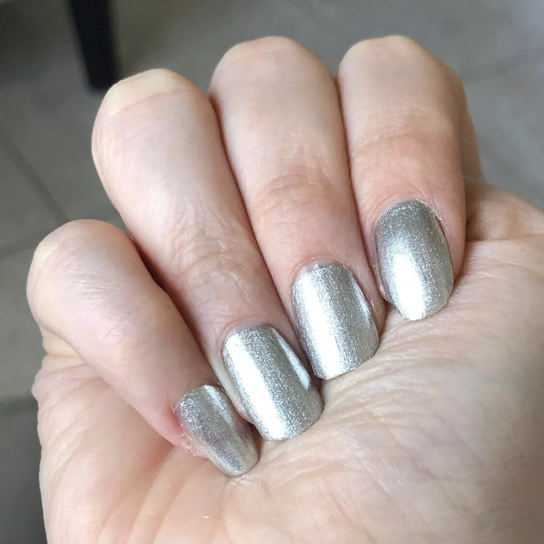 metallic-silver-nail-color