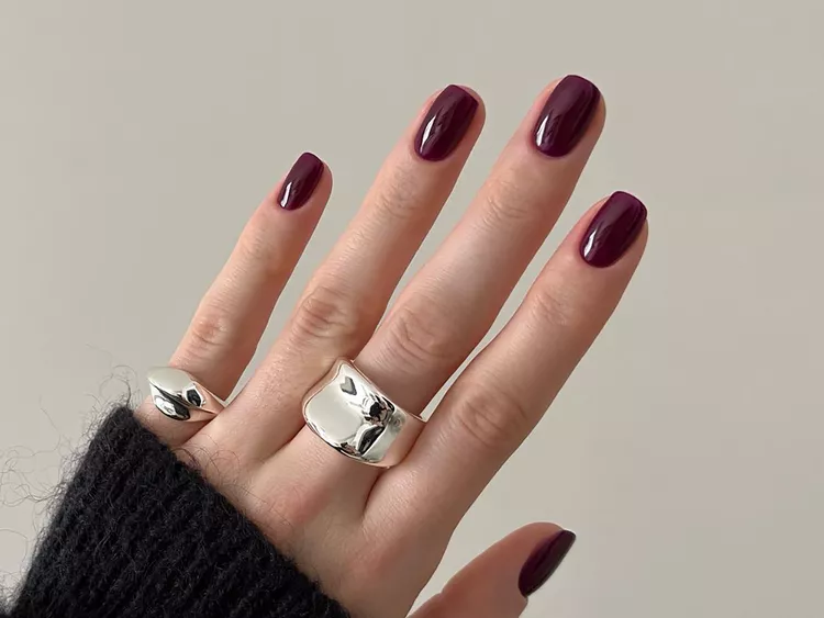 bold-burgundy-nail-color