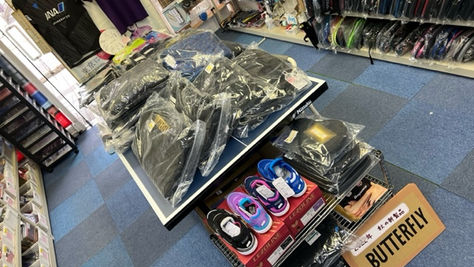 秋の商品やっと陳列