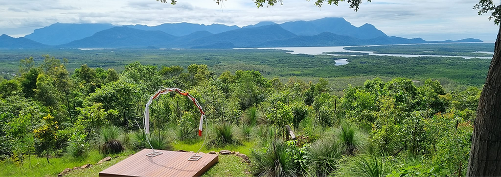 Vows at Vista Hinchinbrook Header_edited.png