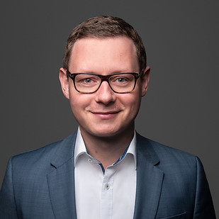 LKQ Schön_edited.jpg