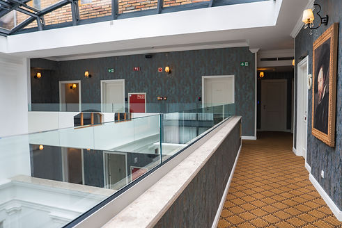 Interior Glass Railing.jpg