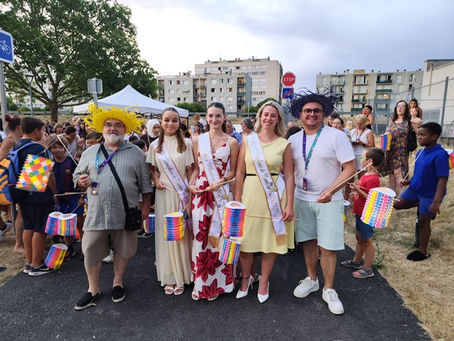 Montargis : près de 500 personnes réunies pour le grand retour du Comité des Fêtes lors du défilé aux lampions