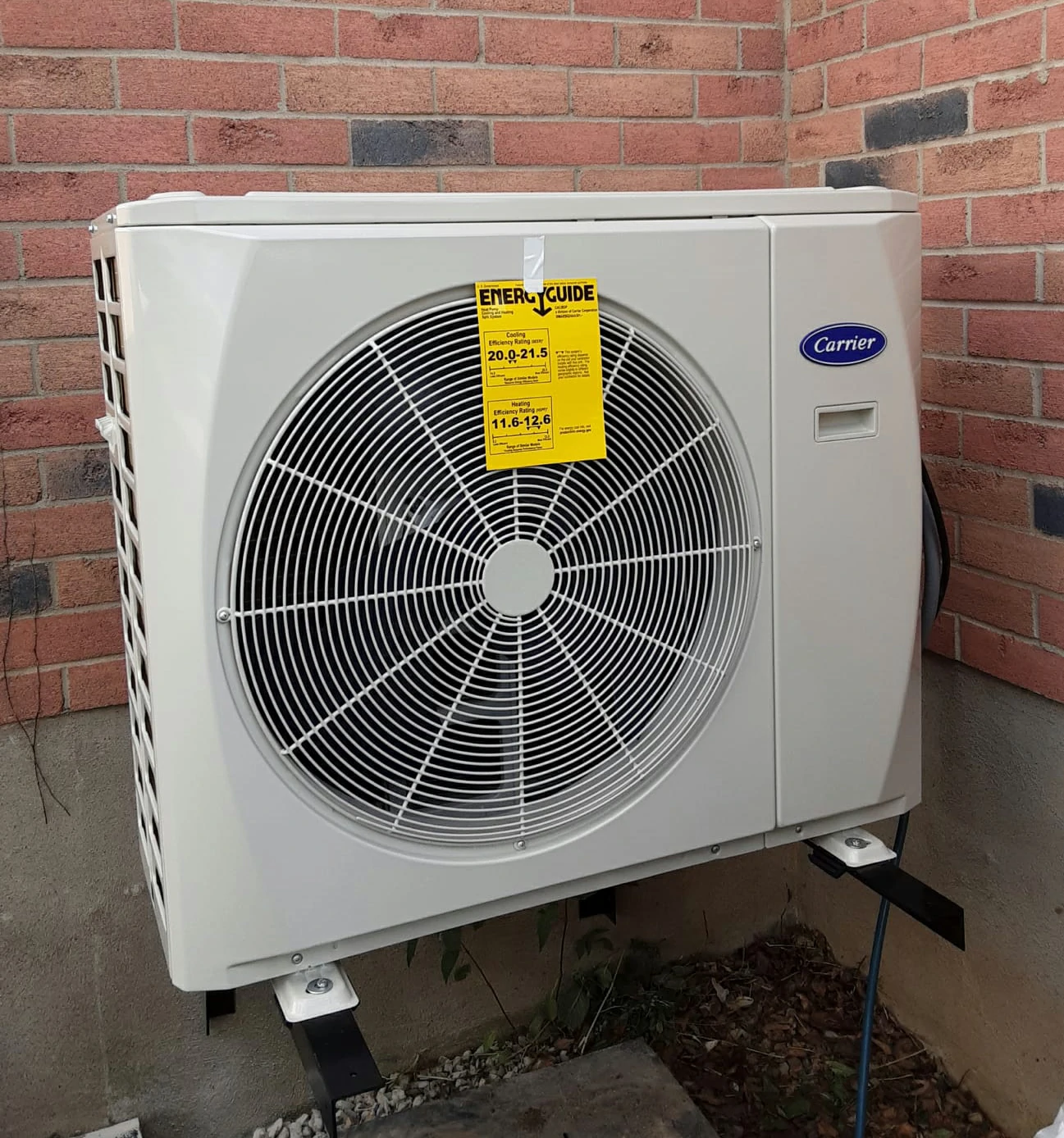 heatpump_outdoorforward_crop.webp