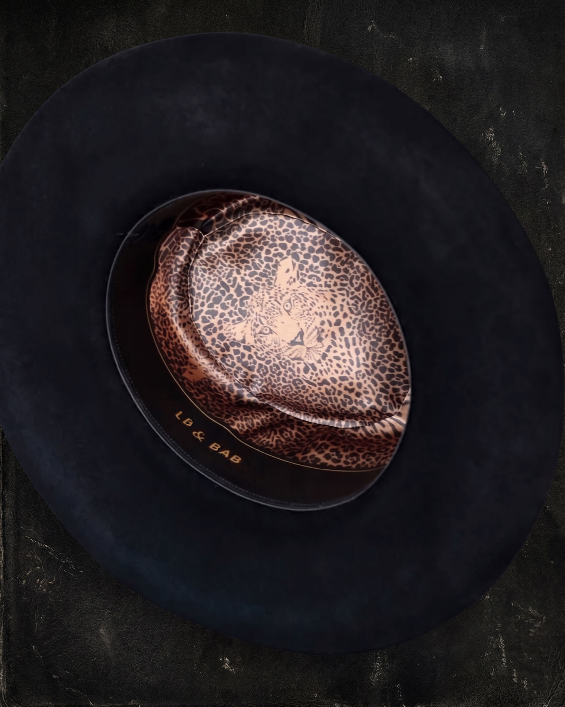 wild jungle Hat liner - 1 unit