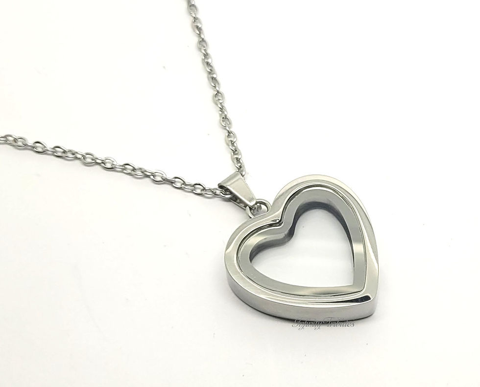 Thumbnail: Clear Glass Heart Cremation Urn Ashes Necklace