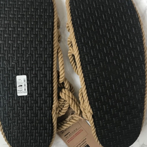 Thumbnail: Corda Rope Sandals