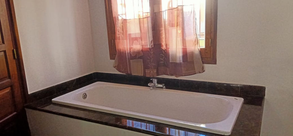 Maison à vendre à Isoraka