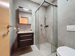 Photo-immobiliere-Salle-d-eau-Fully