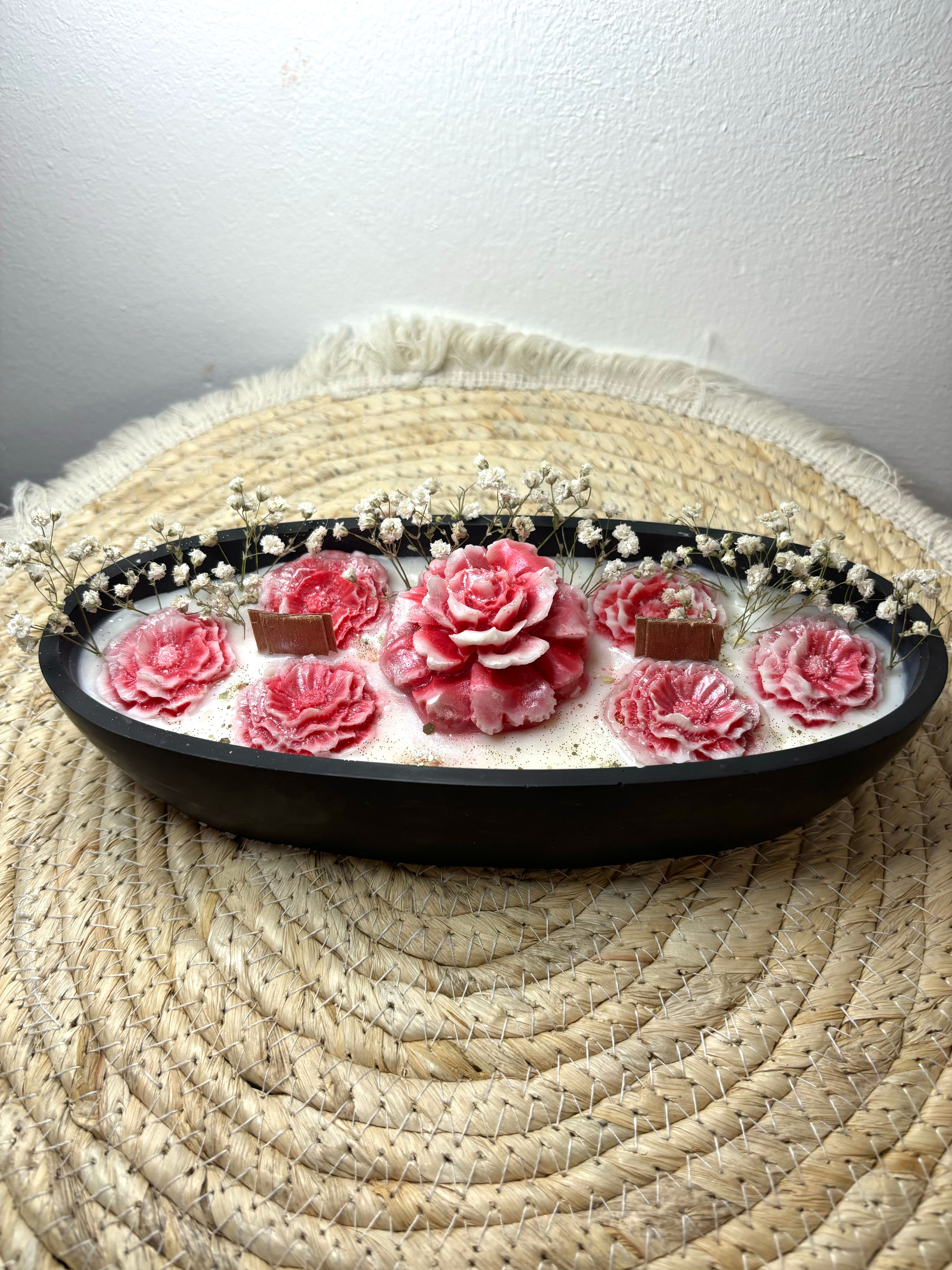 Ovale de fleurs rose vanillée