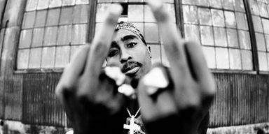 นักแสดงร่วมเผย 2Pac เคยกระทืบเด็กเละคาเท้าพร้อมสดุดียอดตำนาน