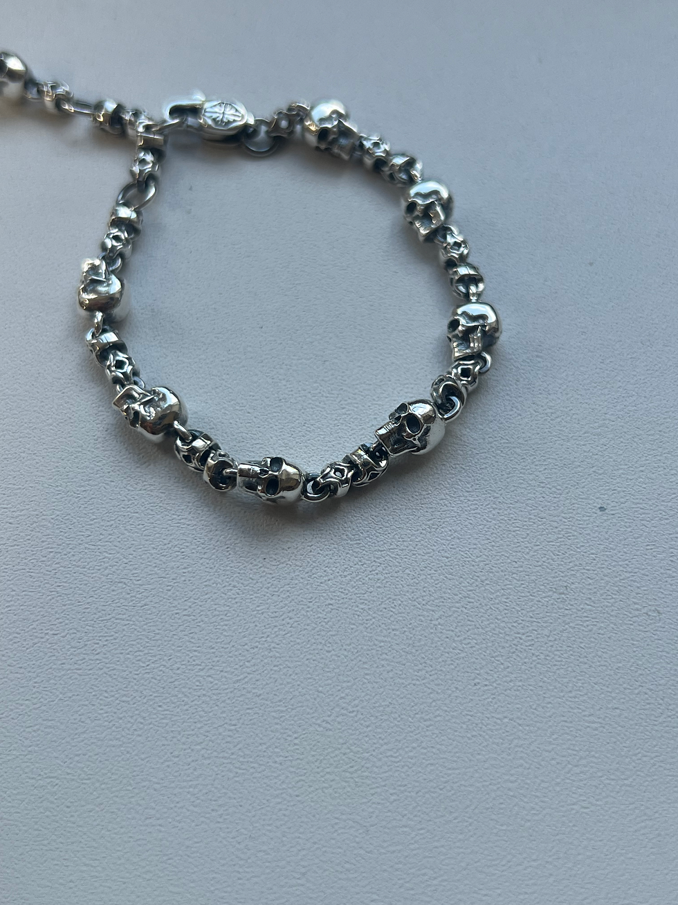 Прев'ю: Браслет з черепів